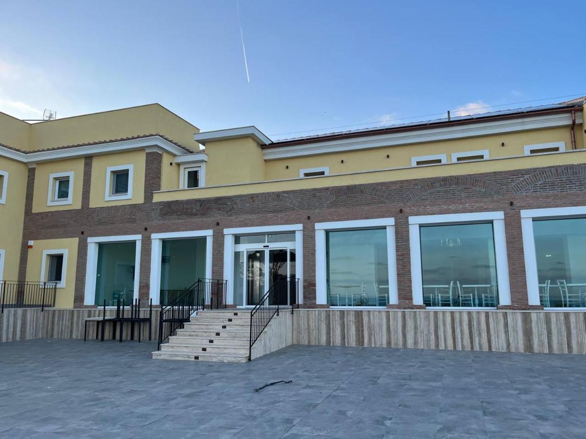 Stella Del Mare Hotel Santa Marinella Exterior foto